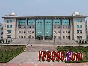 热血传奇手游卧龙山庄